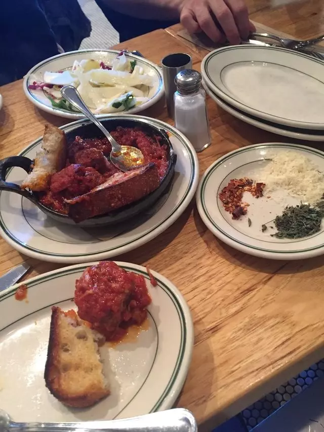 Pizzeria Delfina