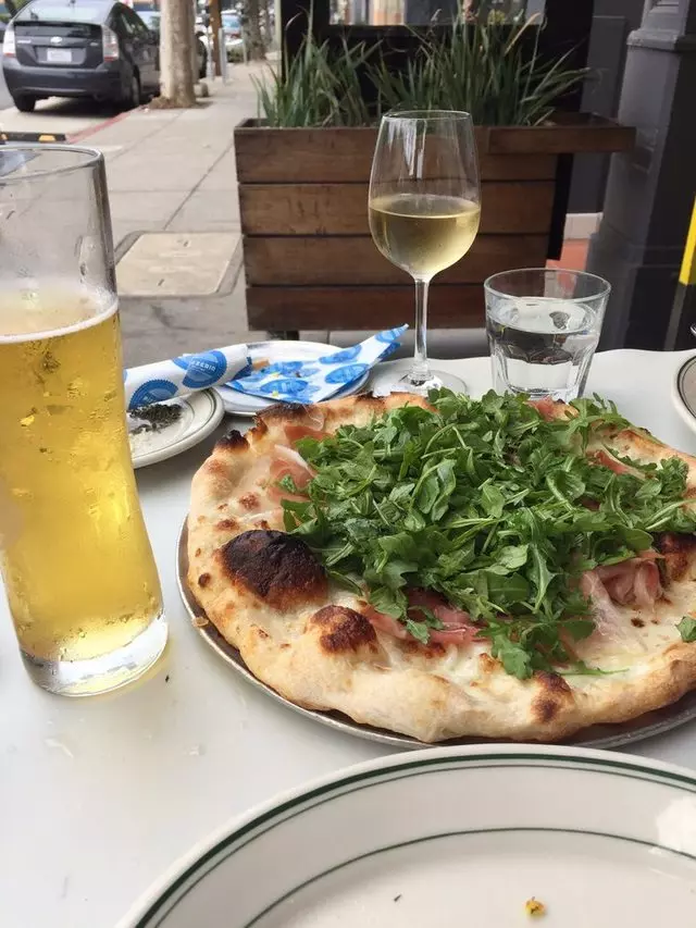 Pizzeria Delfina