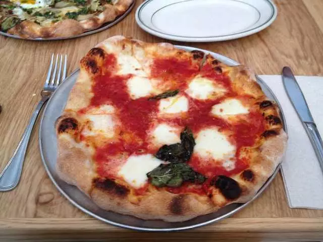 Pizzeria Delfina
