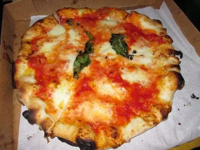 Pizzeria Delfina