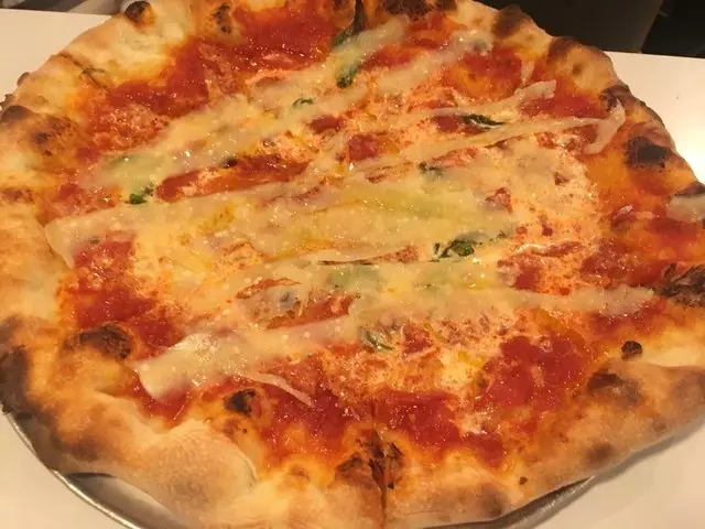 Pizzeria Delfina
