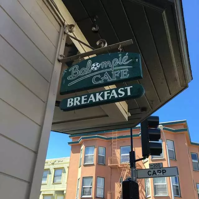 Balompie Cafe