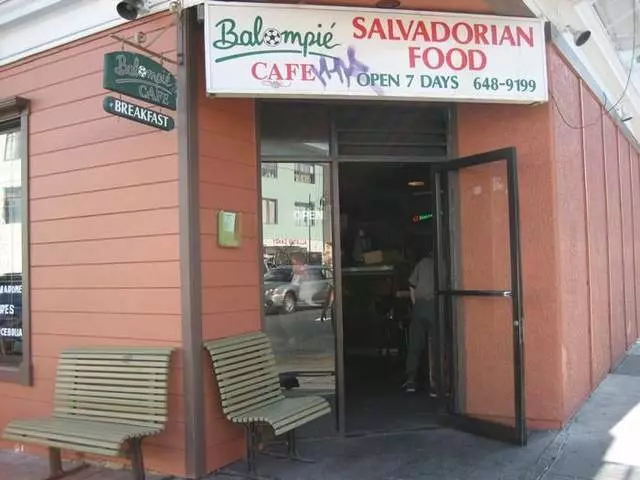 Balompie Cafe