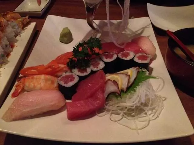 Coco’s Sushi & Izakaya