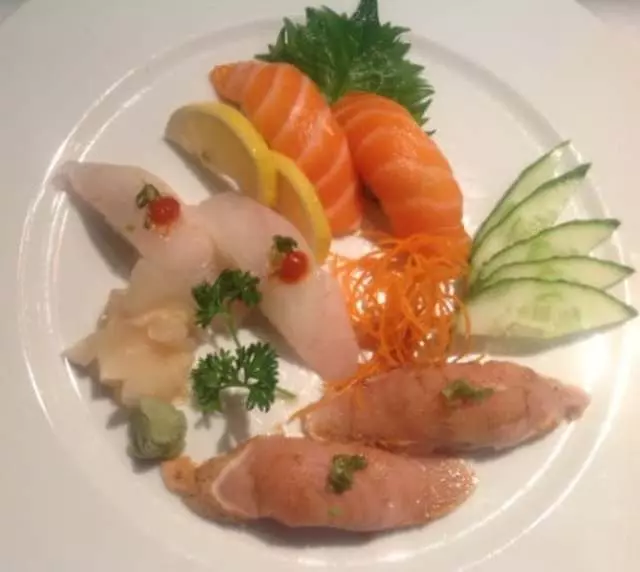 Coco’s Sushi & Izakaya