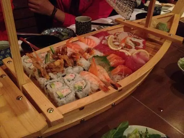 Coco’s Sushi & Izakaya