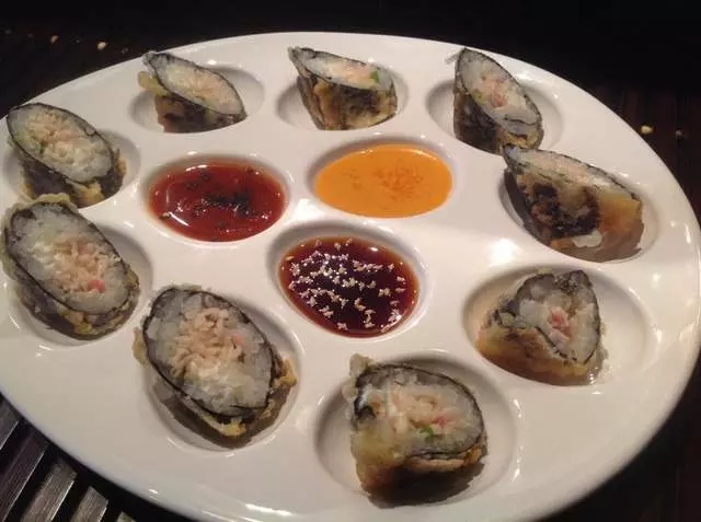Coco’s Sushi & Izakaya