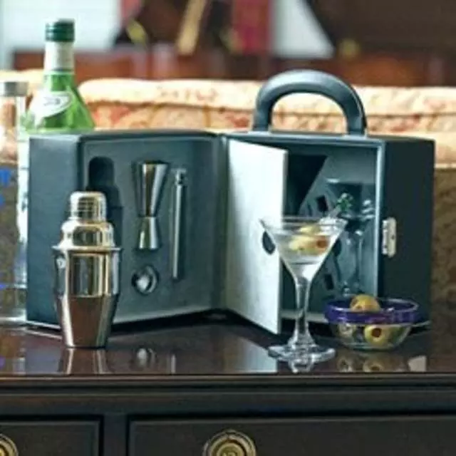 Allan Brown - Bartender