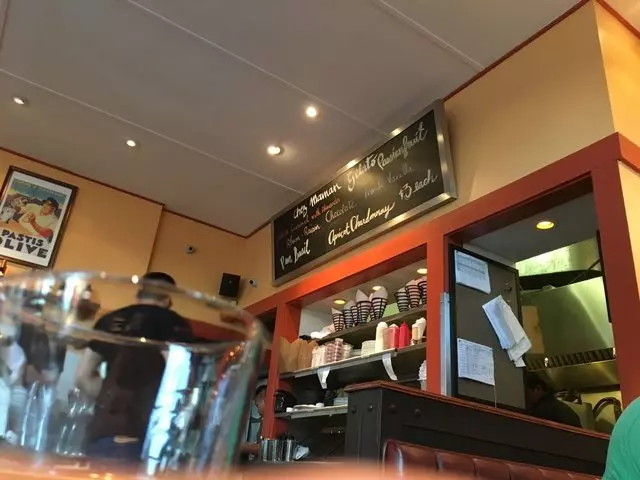 Chez Maman
