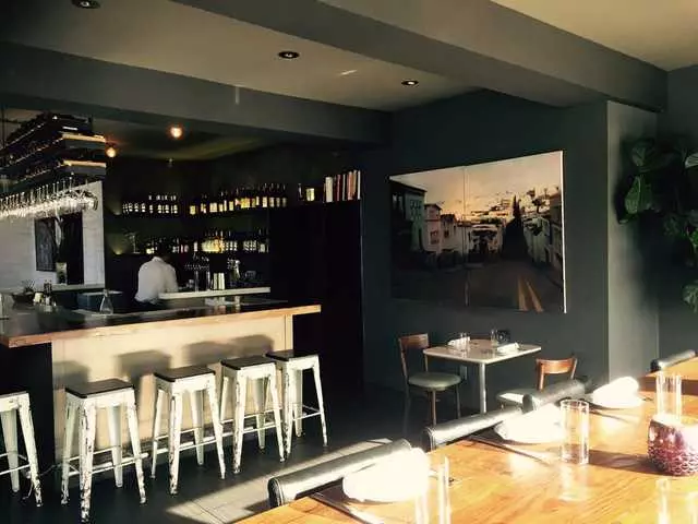 1601 Bar & Kitchen