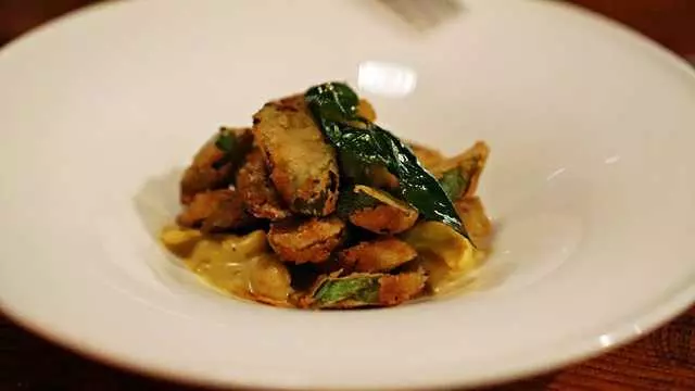 1601 Bar & Kitchen