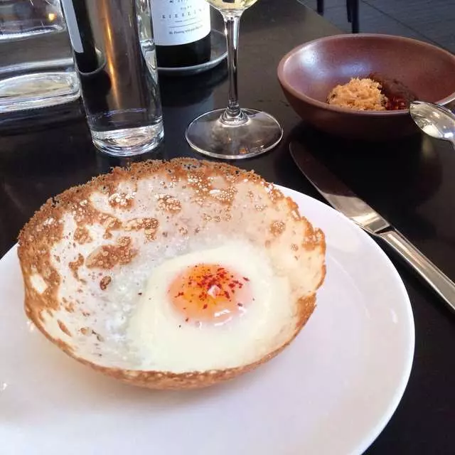 1601 Bar & Kitchen