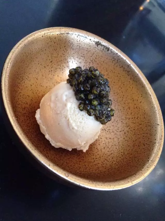 1601 Bar & Kitchen
