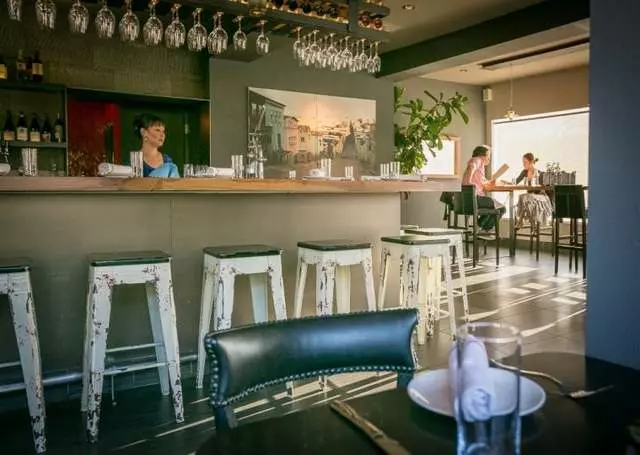 1601 Bar & Kitchen