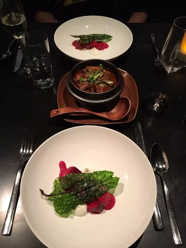 1601 Bar & Kitchen