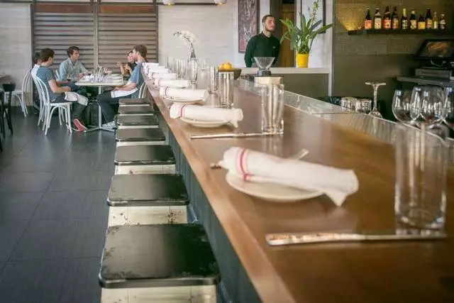 1601 Bar & Kitchen