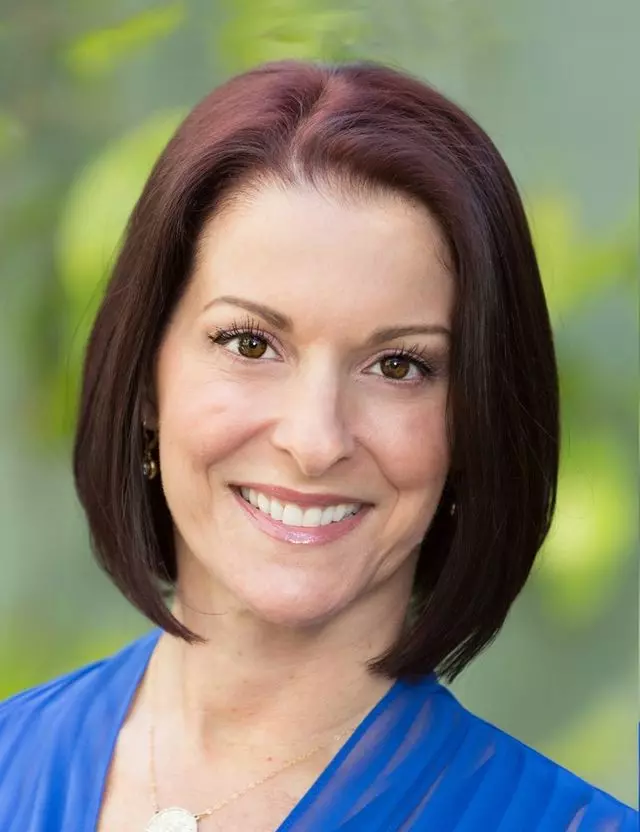 Andrea Govoni & Erin Card Govoni - Coldwell Banker