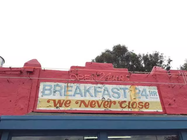 Silver Crest Donut Shop