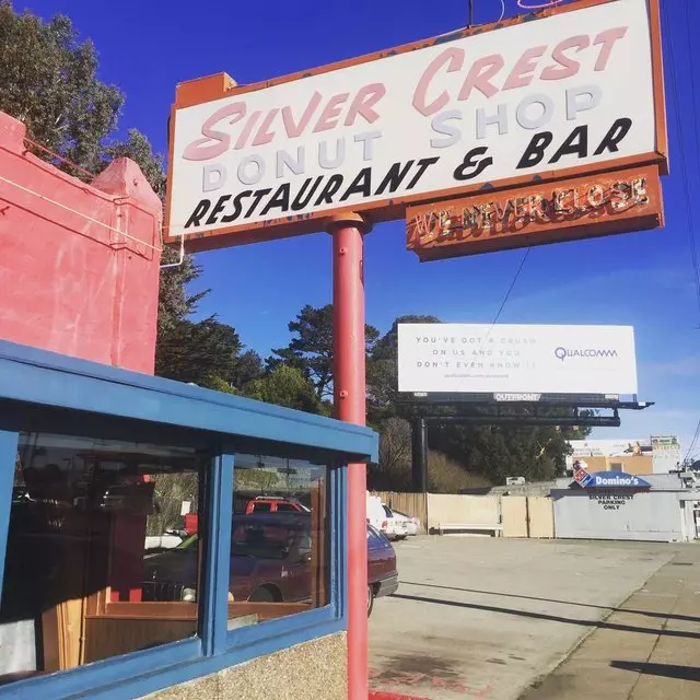 Silver Crest Donut Shop