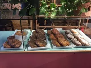 Silver Crest Donut Shop