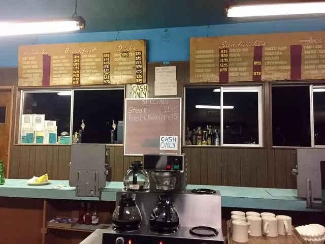 Silver Crest Donut Shop