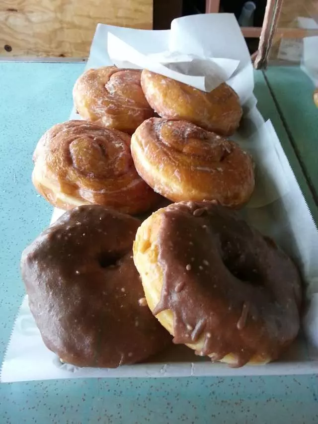 Silver Crest Donut Shop