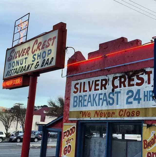 Silver Crest Donut Shop