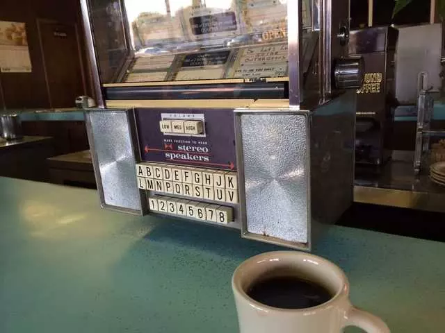 Silver Crest Donut Shop