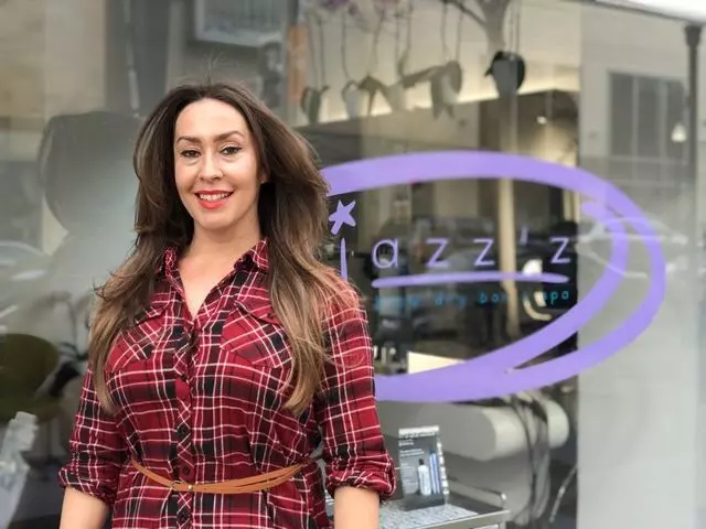 Jazz'z Blow Dry Bar