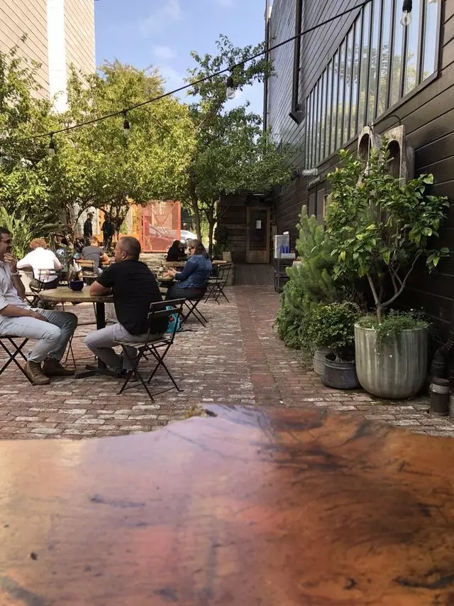 Stable Cafe