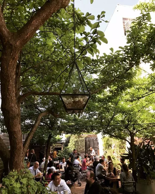 Stable Cafe