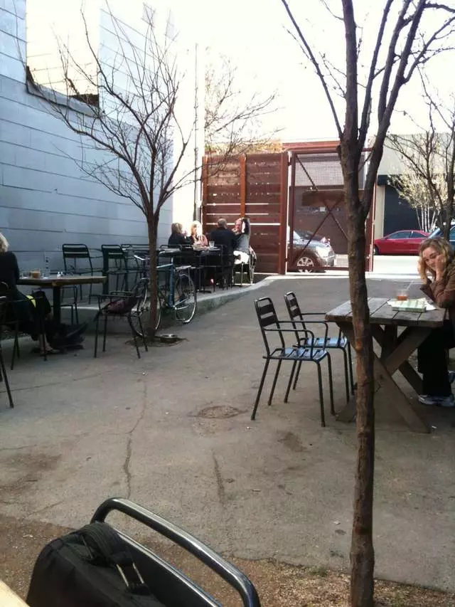 Stable Cafe