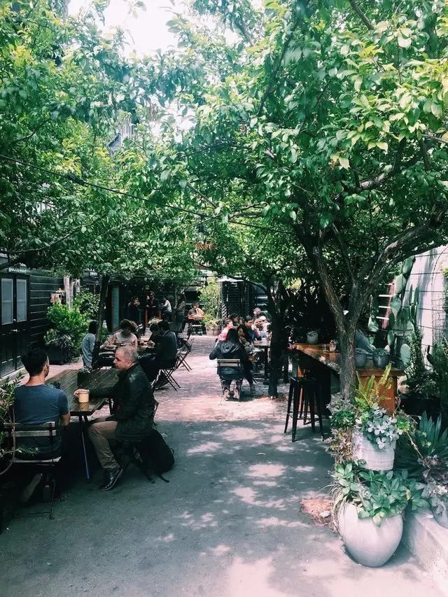 Stable Cafe