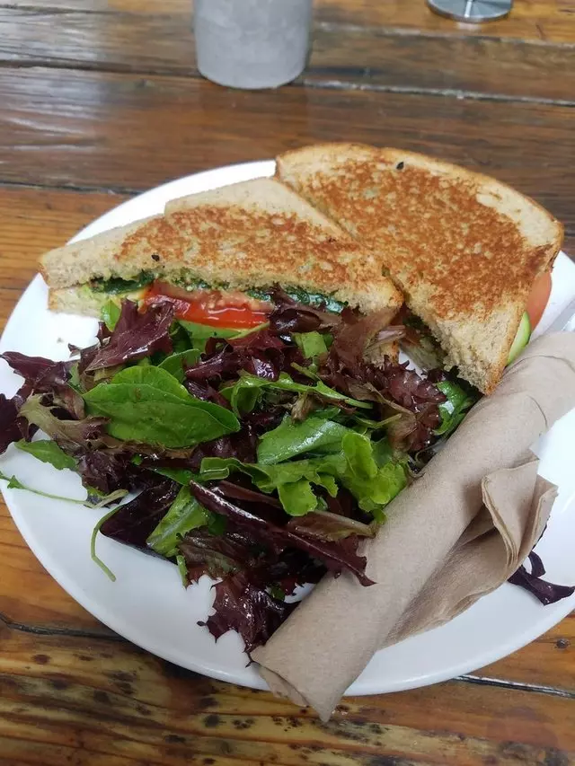 Stable Cafe
