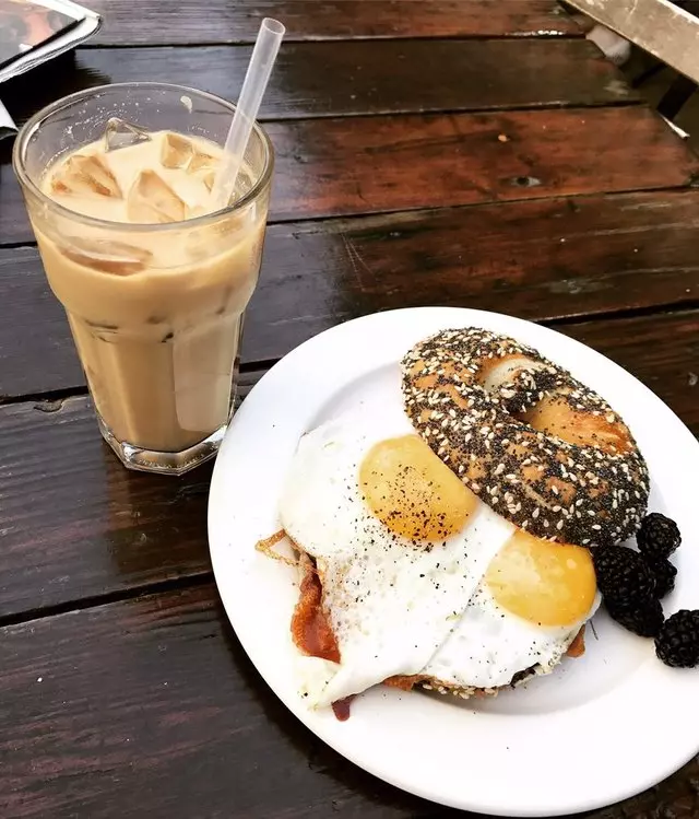Stable Cafe