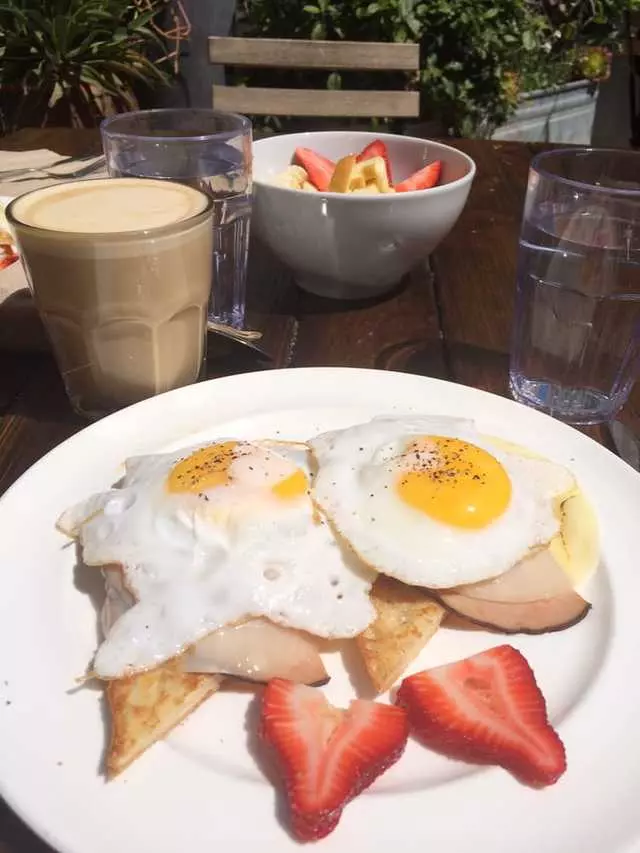 Stable Cafe