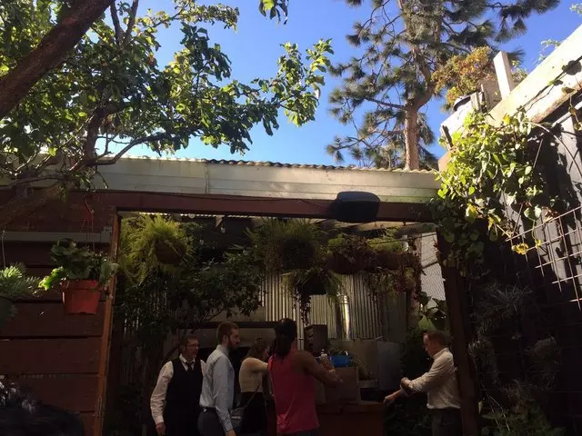 Stable Cafe