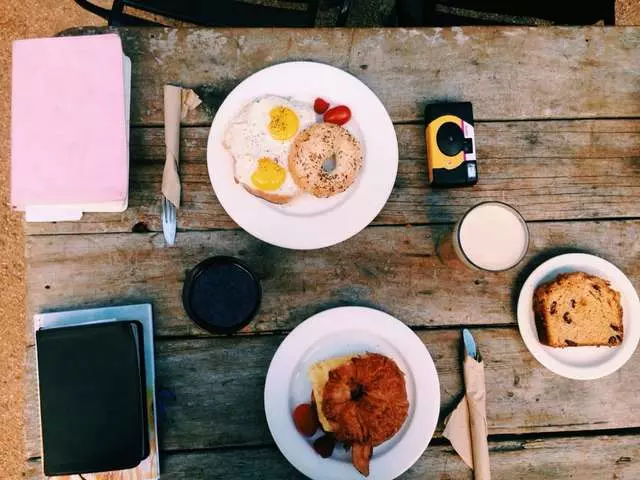 Stable Cafe