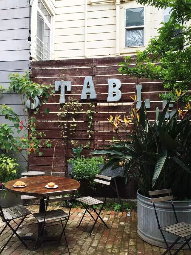 Stable Cafe