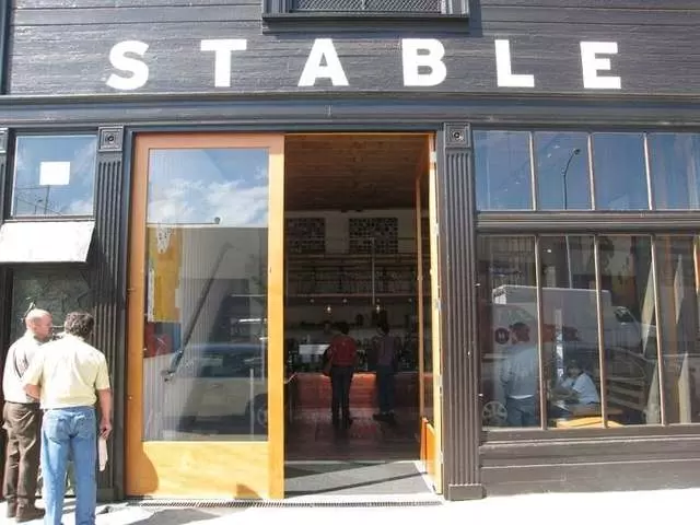 Stable Cafe