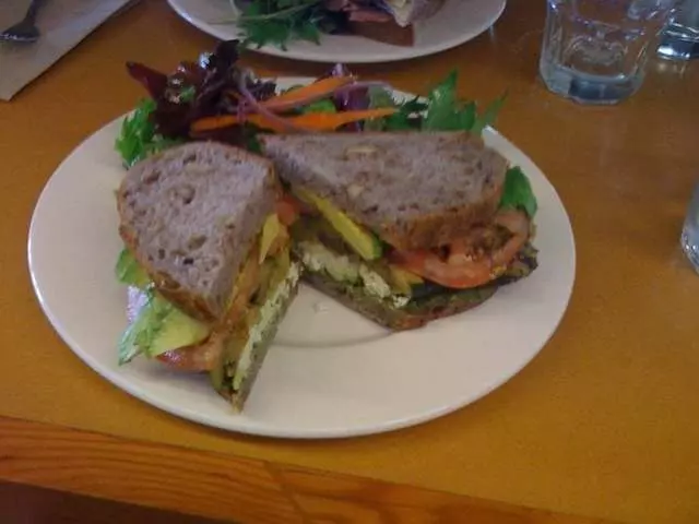 Stable Cafe