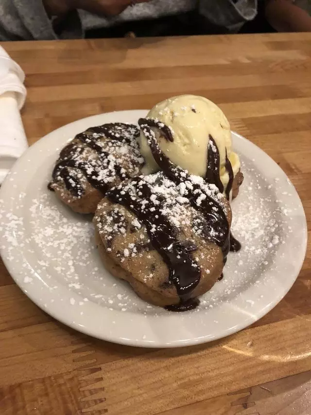 Hoffmann’s Grill & Rotisserie
