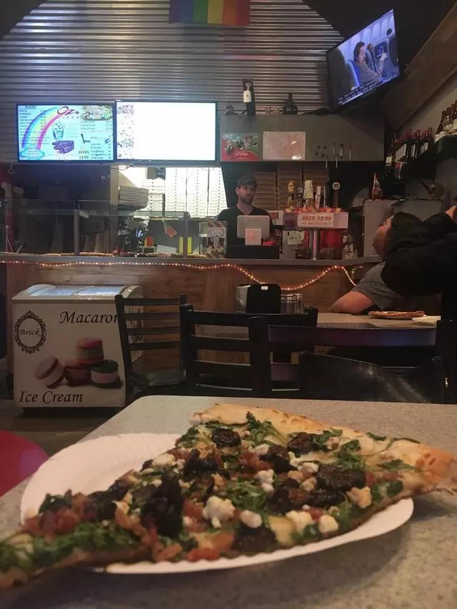 Oz Pizza