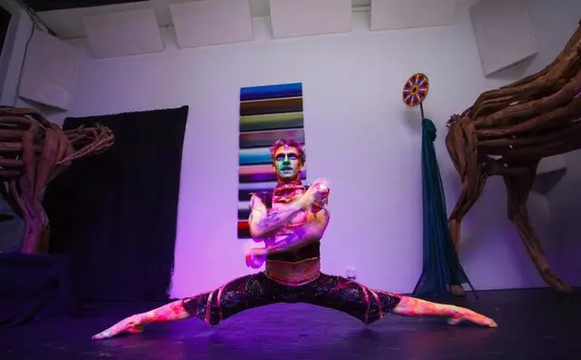 111 Minna Gallery
