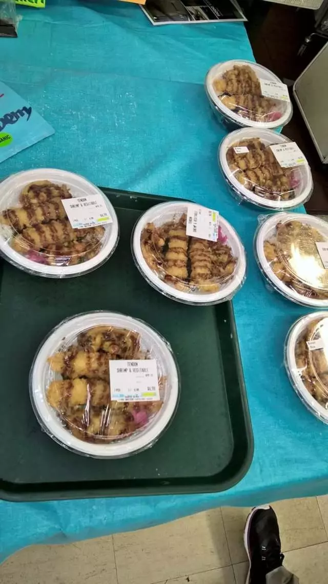 Super Mira Market