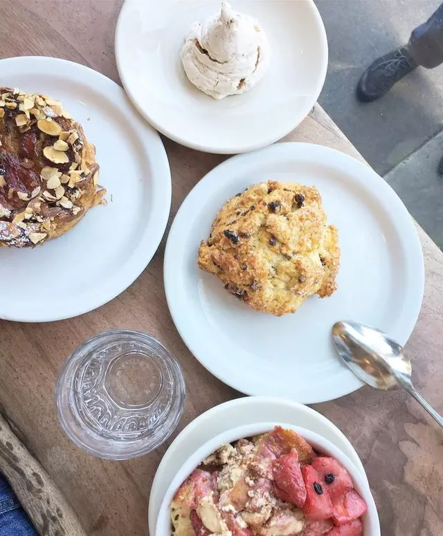 Tartine Bakery & Cafe