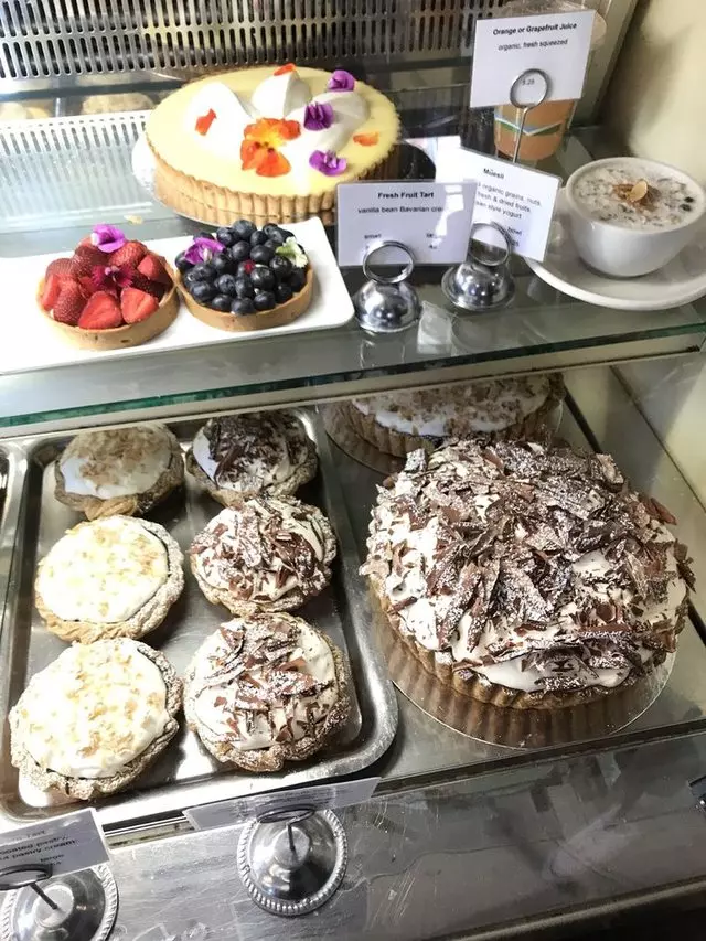 Tartine Bakery & Cafe