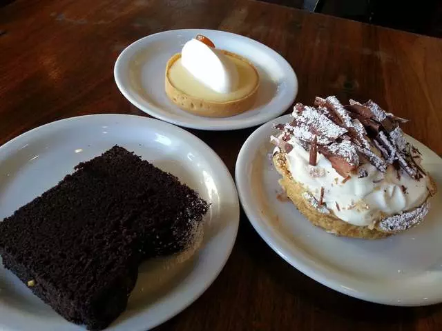 Tartine Bakery & Cafe