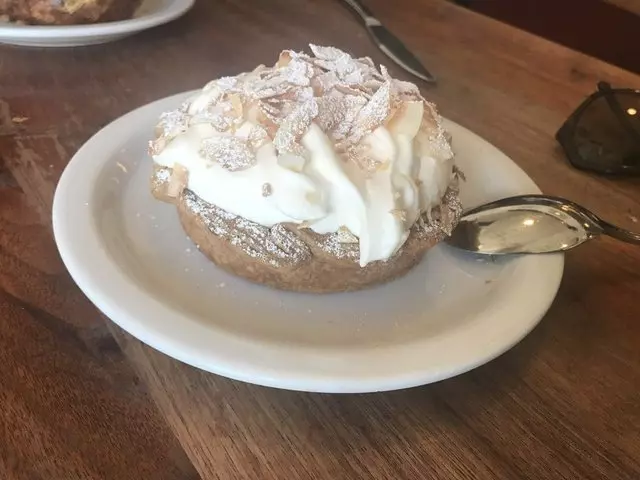 Tartine Bakery & Cafe
