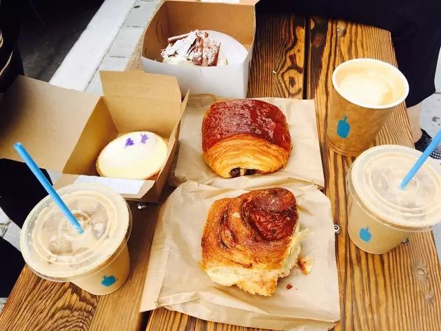 Tartine Bakery & Cafe